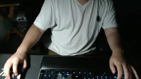 Snapshot of vancoserx111 chatting on October 2025 03:17:02 AM vancoserx111 online show from October 2025 03:17:02 AM