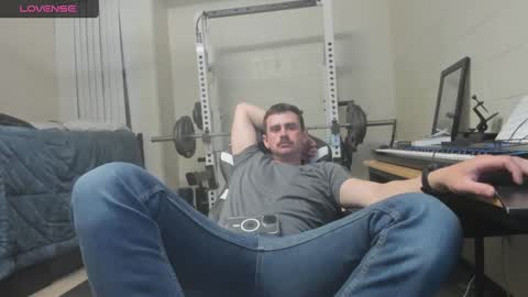 Vandal2021 online show from February 2025 02:45:01 AM