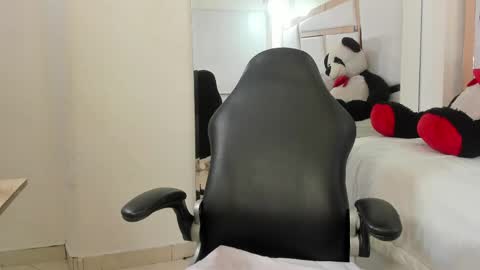 Vanel Lope online show from May 2026 11:45:02 PM