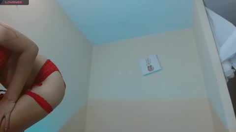 vanesa_giraldo online show from January 2025 01:21:01 AM