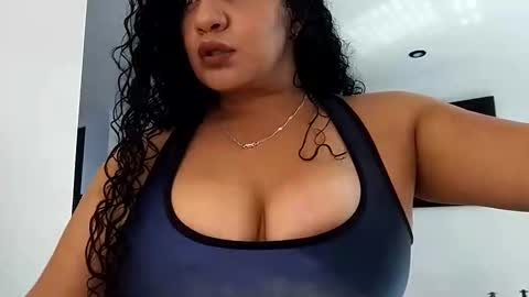 vanessa and samantha online show from May 2026 06:27:02 PM