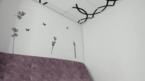 Vanessa online show from October 2025 12:50:01 PM