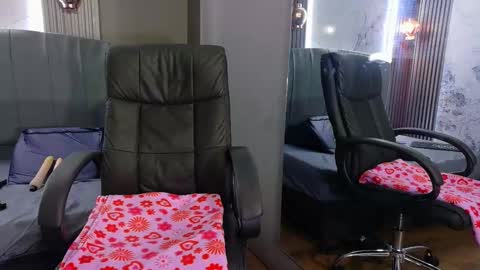 Vanessa online show from March 2026 02:04:02 AM