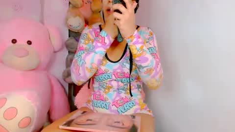 Snapshot of vanessa_brett_1 chatting on December 2024 05:47:01 AM vanessa online show from December 2024 05:47:01 AM