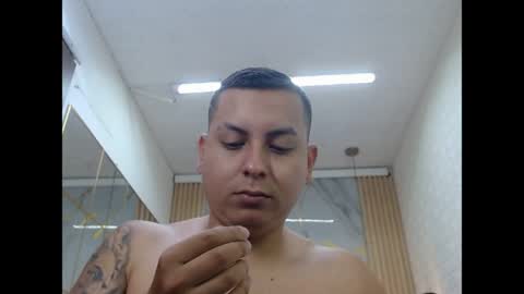vanessa online show from April 2026 07:09:01 PM