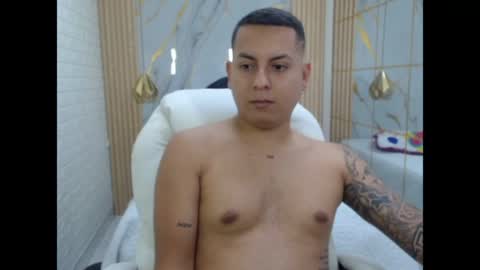 vanessa online show from May 2026 07:11:01 PM