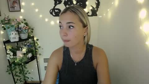 Vanessa online show from June 2026 07:42:01 AM