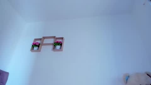 Snapshot of vanessa_sexyhot_ chatting on February 2026 02:33:01 PM vanessa online show from February 2026 02:33:01 PM