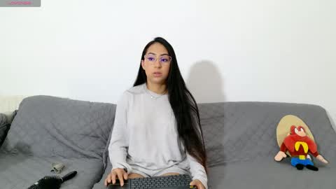 vanessaadol online show from May 2026 08:55:01 AM