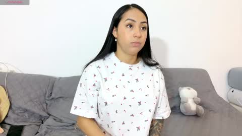 vanessaadol online show from May 2026 08:42:02 AM