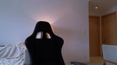 vanessa online show from December 2024 04:48:02 AM