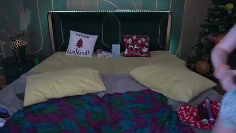 vanessabeautyy online show from December 2024 03:13:02 AM