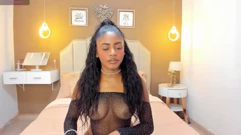 Snapshot of vanessabianchi chatting on October 2025 06:55:02 AM Vanessa online show from October 2025 06:55:02 AM