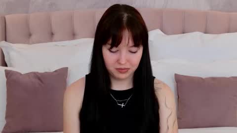 Snapshot of vanessafields chatting on September 2025 03:26:02 PM Vanessa online show from September 2025 03:26:02 PM