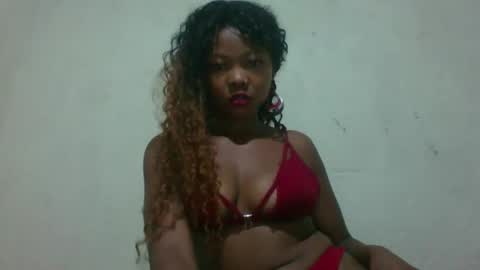 vanessah64 online show from April 2026 06:49:01 AM