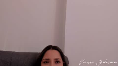 vanessajohnsonn online show from June 2026 09:57:01 PM