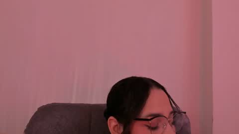 vanessajohnsonn online show from July 2026 10:12:02 PM