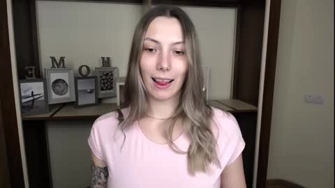 Vanessa online show from March 2026 05:41:02 PM