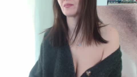 Vanessa online show from February 2026 12:00:01 PM