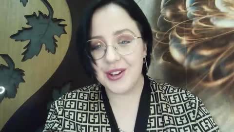 vanessashadow online show from November 2025 06:00:02 PM