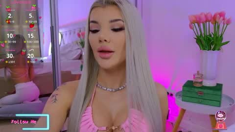 Snapshot of vanessavanne chatting on April 2026 01:42:02 PM Vanessa online show from April 2026 01:42:02 PM
