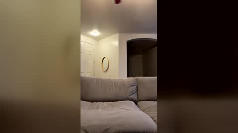 Snapshot of vanessavera02 chatting on January 2026 04:49:01 AM vanessavera02 online show from January 2026 04:49:01 AM