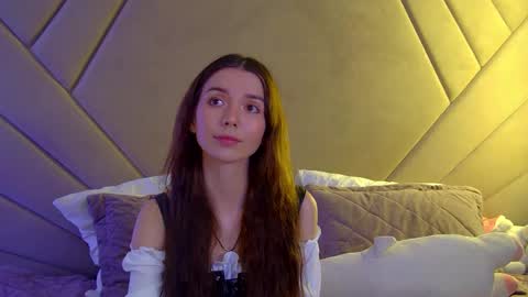 VanessaVienne online show from April 2026 04:38:02 PM