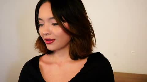 Snapshot of vanesse_ chatting on March 2025 02:41:02 AM Irina online show from March 2025 02:41:02 AM