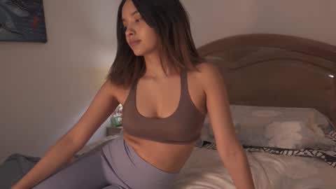 Snapshot of vanesse_ chatting on September 2025 12:47:02 AM Irina online show from September 2025 12:47:02 AM