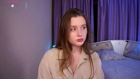 Snapshot of vanettakrupka chatting on November 2025 06:21:01 PM Luna online show from November 2025 06:21:01 PM