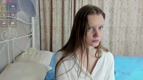 Luna online show from February 2026 07:25:02 PM