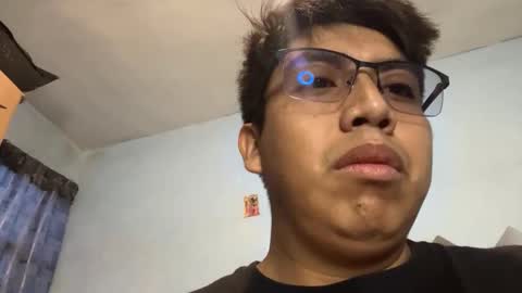 Geovani Agustin Garcia online show from November 2025 11:18:02 PM