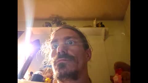 Britneywhitney online show from December 2025 09:37:01 AM