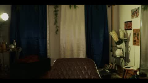 Annabet  online show from May 2026 04:03:02 PM