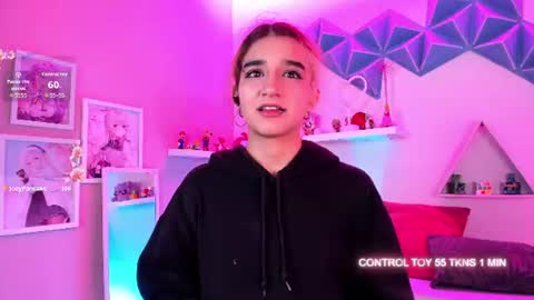 vanillafairy_ online show from June 2026 12:32:02 AM
