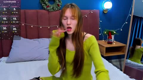 Sofia online show from December 2024 04:24:01 AM