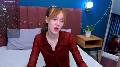 Sofia online show from February 2025 03:55:02 AM