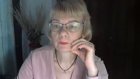Vanillaxcreamy online show from January 2025 11:54:01 AM