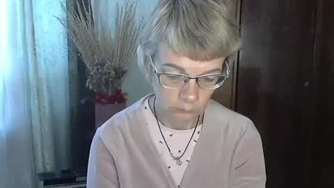 Vanillaxcreamy online show from October 2025 10:27:02 AM