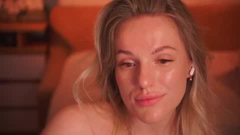 Sophie online show from July 2026 10:12:01 PM