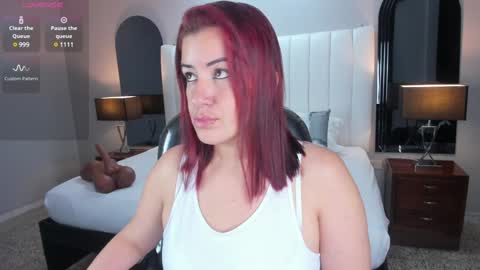 Snapshot of vanitysex chatting on January 2025 11:43:01 AM Karine online show from January 2025 11:43:01 AM