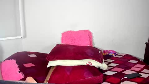 Snapshot of vanne_horny77 chatting on January 2025 02:41:01 AM Vanessa online show from January 2025 02:41:01 AM