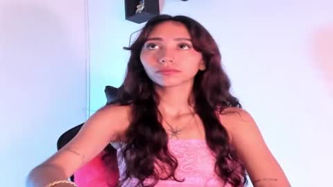Snapshot of vannessa_45 chatting on July 2026 04:33:02 PM vannessa online show from July 2026 04:33:02 PM