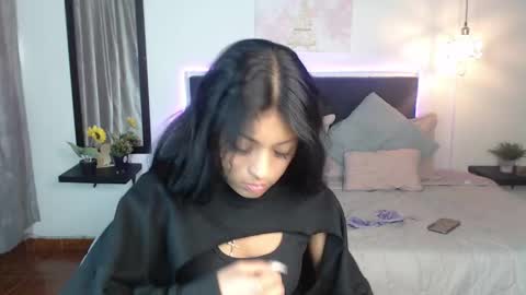 vane online show from December 2024 02:58:02 PM