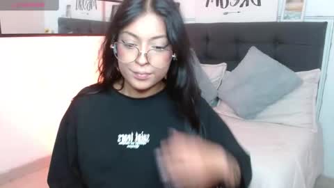 vane online show from October 2025 08:31:02 PM