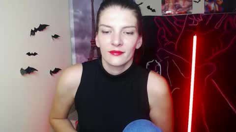 Vanessa online show from November 2025 06:52:02 PM