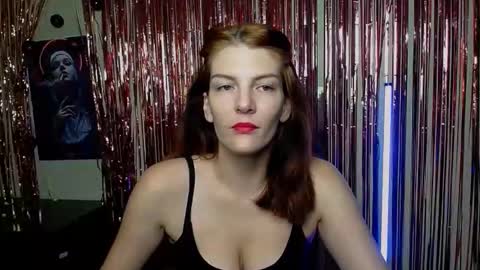 Vanessa online show from November 2025 07:18:01 AM