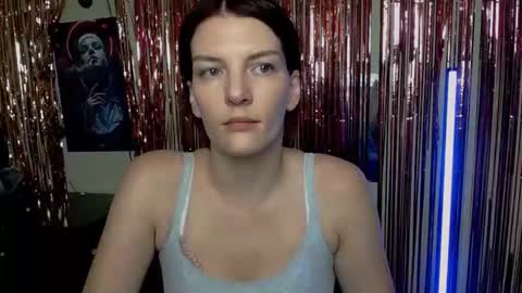 Vanessa online show from November 2025 07:52:02 AM