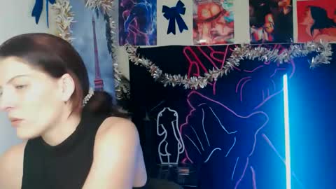 Vanessa online show from December 2025 07:56:02 AM