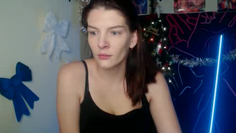 Vanessa online show from December 2025 07:48:02 AM